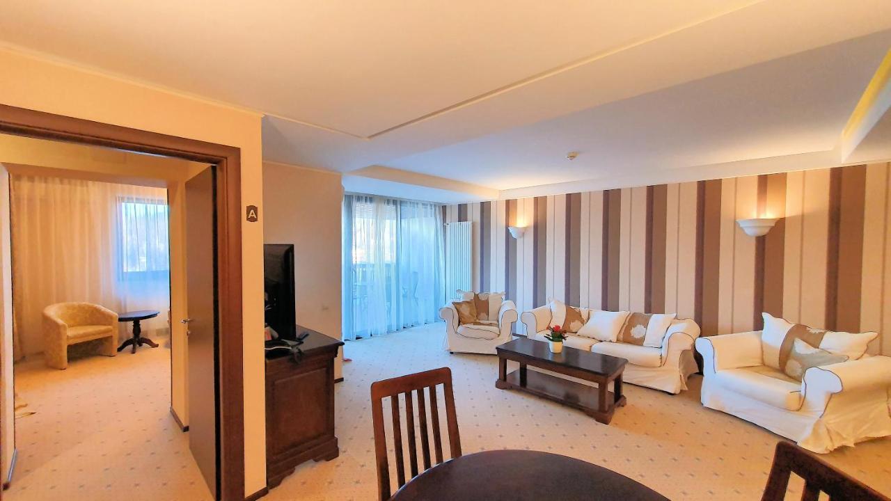 Apartament 2706 Alpin Resort, Etaj 7, 波亚纳布拉索夫 外观 照片