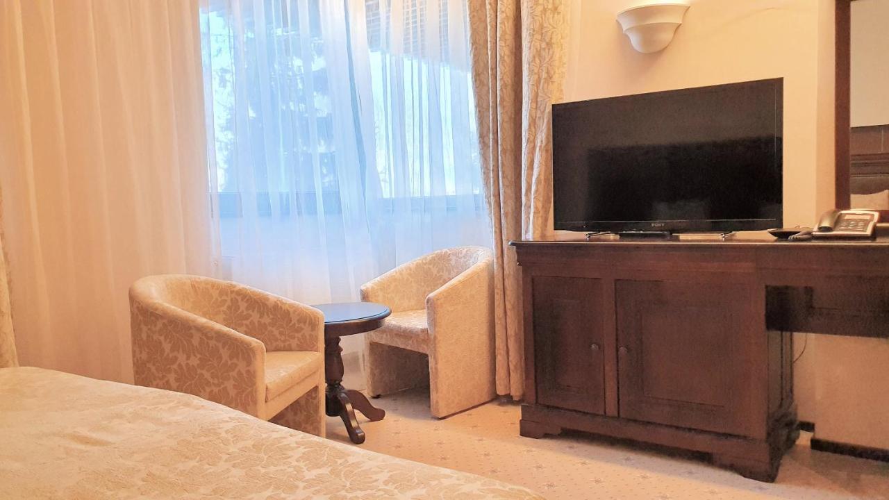 Apartament 2706 Alpin Resort, Etaj 7, 波亚纳布拉索夫 外观 照片